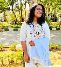 , 27 years old, Hindu, Woman