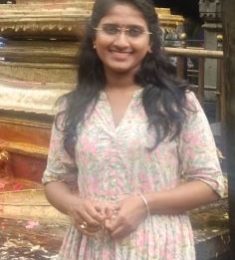 , 32 years old, Hindu, Woman