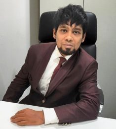 , 33 years old, Christian, Man