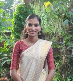 , 33 years old, Hindu, Woman