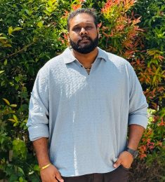, 28 years old, Hindu, Man