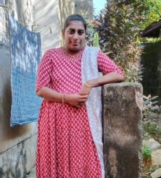 , 25 years old, Hindu, Woman
