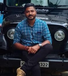 , 32 years old, Hindu, Man