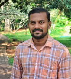 , 33 years old, Hindu, Man