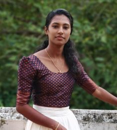 , 25 years old, Hindu, Woman