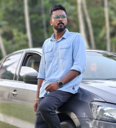 , 28 years old, Hindu, Man