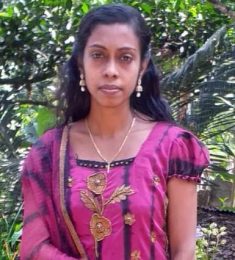 , 33 years old, Christian, Woman